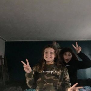 Meet your Posher, Sidney